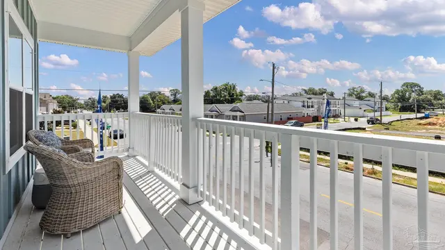 1340 Zarragossa St property photo
