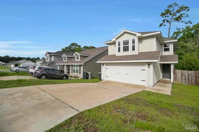 6267 Cardinal Cove Ct, Pensacola FL 32504 exterior