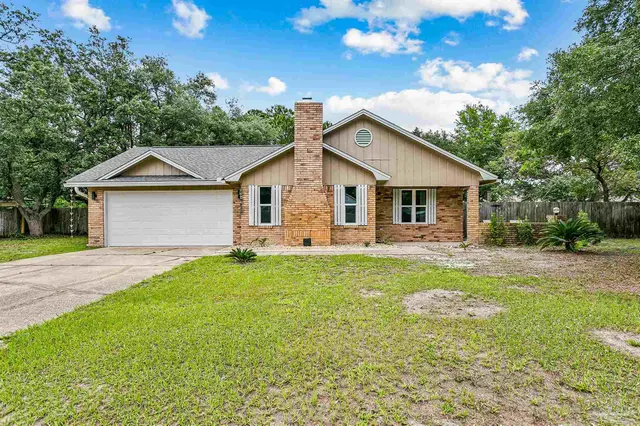 2182 Calle De Cantabria, Navarre FL 32566 exterior