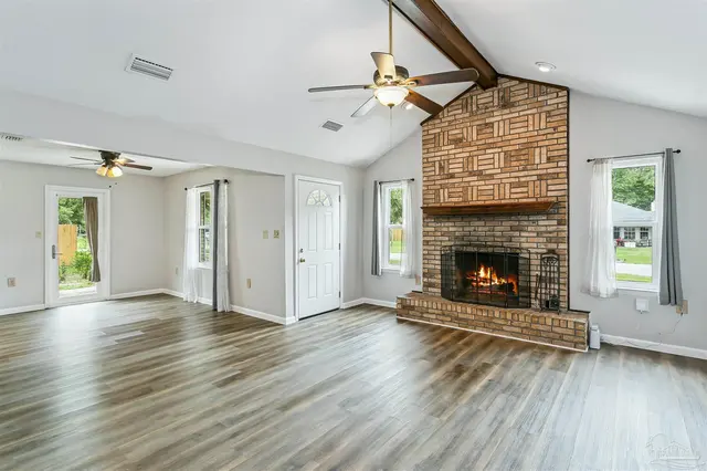 2182 Calle De Cantabria property photo
