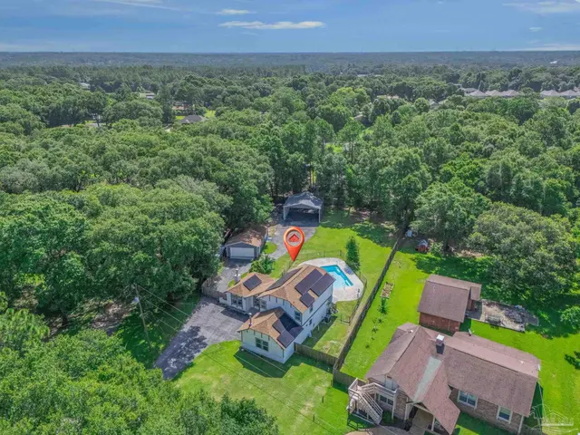 7408 Stiller Lake Rd, Pensacola FL 32526 exterior