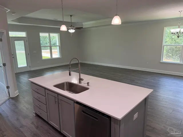 2416 Habersham Ln property photo