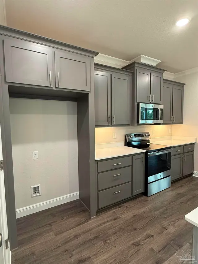 2416 Habersham Ln property photo