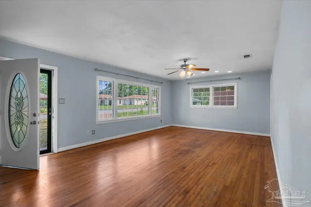 721 Gentian Dr, Pensacola FL 32503 exterior
