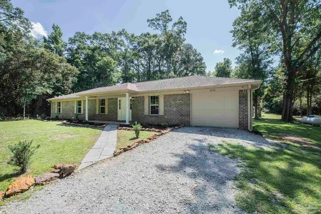 1830 Cedar Park Dr, Cantonment FL 32533 exterior