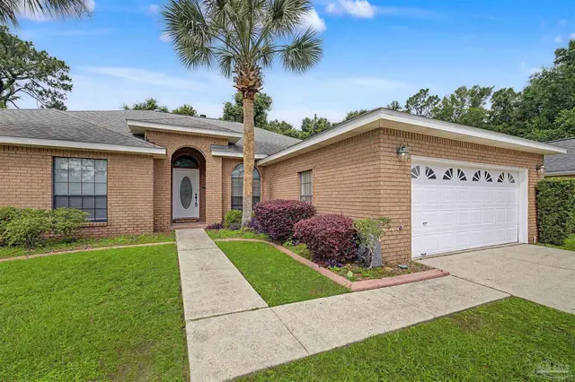 6323 Summer Lakes Ln property photo