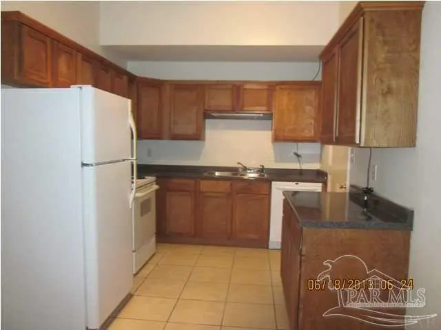 3428 Riverside Dr property photo