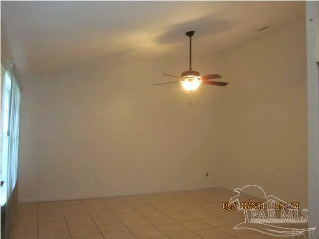 3428 Riverside Dr property photo