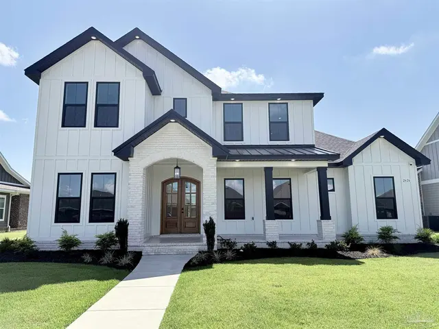 2426 Meeting St, Cantonment FL 32533 exterior