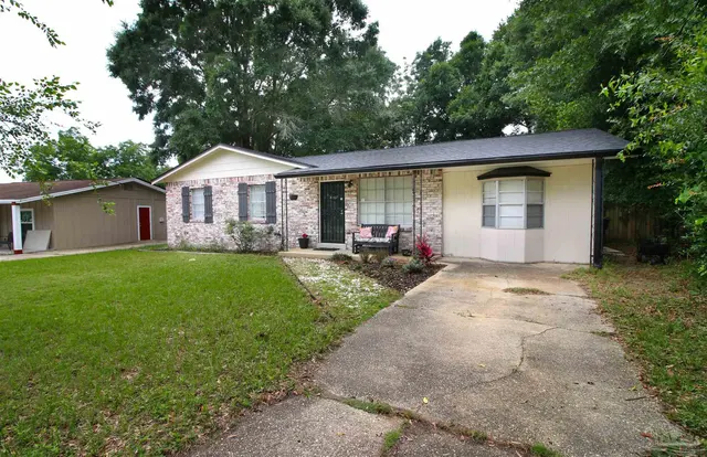 4207 Wycliff Dr property photo