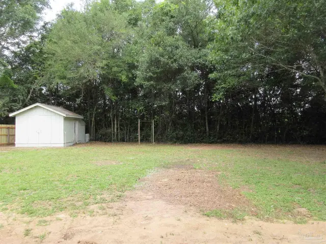 5143 Oakleaf Dr property photo