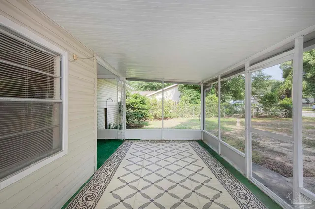 6659 Sanders St property photo