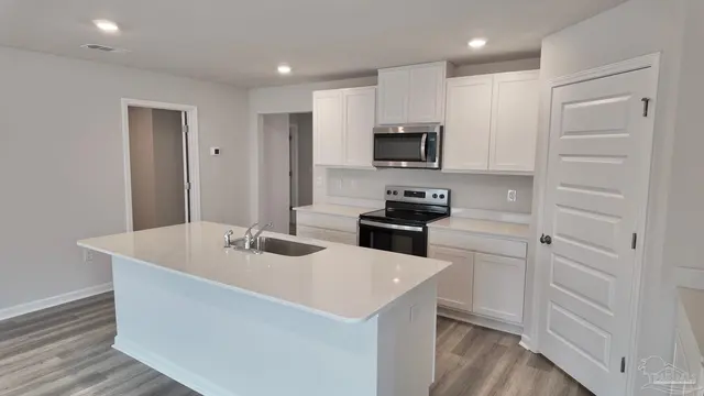 8150 Fir Tree Dr property photo