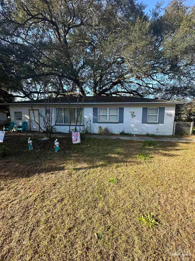 701 Montclair Rd, Pensacola FL 32505 exterior