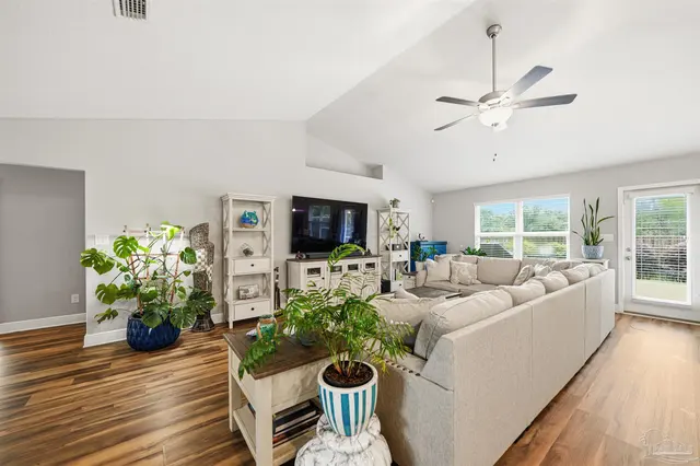 7146 Brylington Blvd property photo