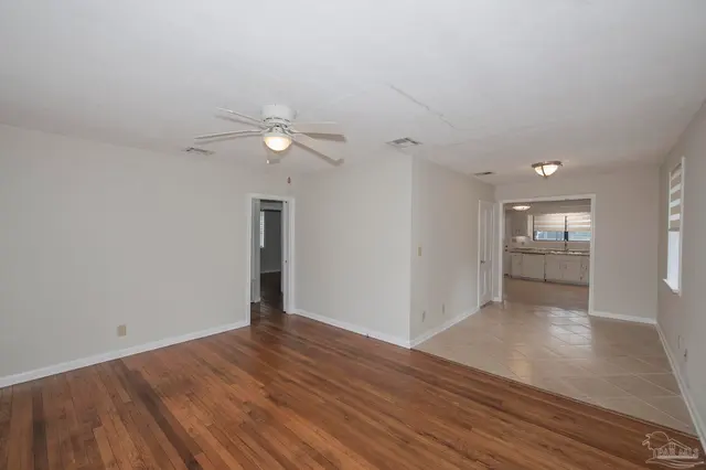211 Berry Rd property photo
