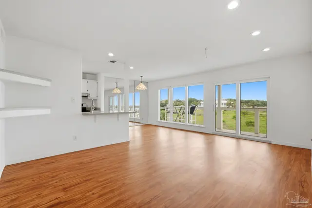 200 Pensacola Beach Rd # M-3 property photo