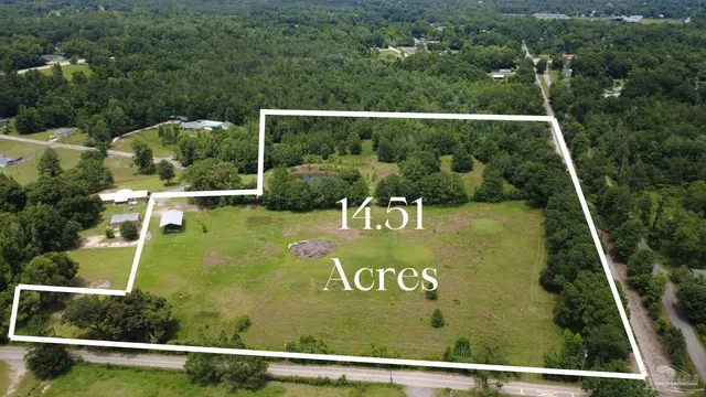 296 Salters Lake Rd, Century FL 32535 exterior