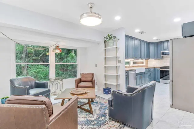 8680 Scenic Hwy # 7 property photo