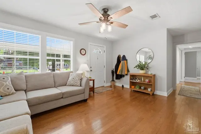 403 Rue Max St property photo