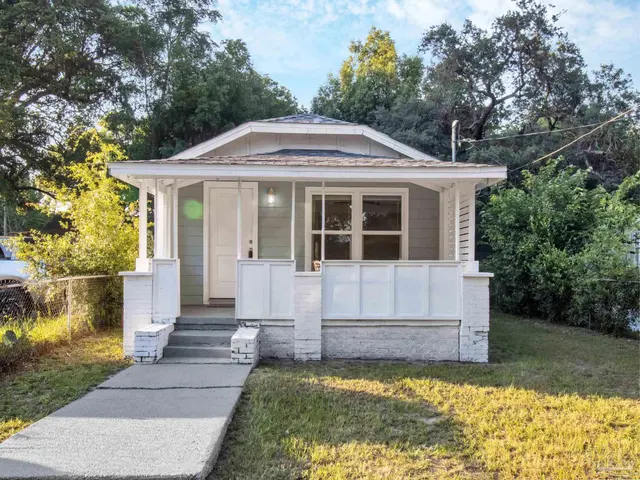18 Washington St, Pensacola FL 32507 exterior