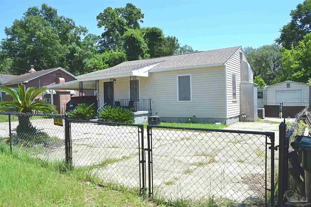 39 Sandalwood St property photo