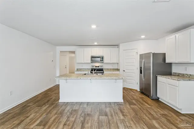10501 Queens Gate Cir property photo