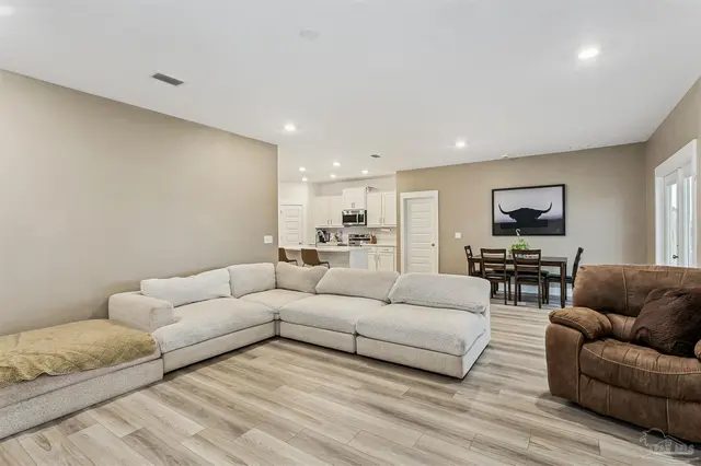 6606 Paso Fino Drive property photo