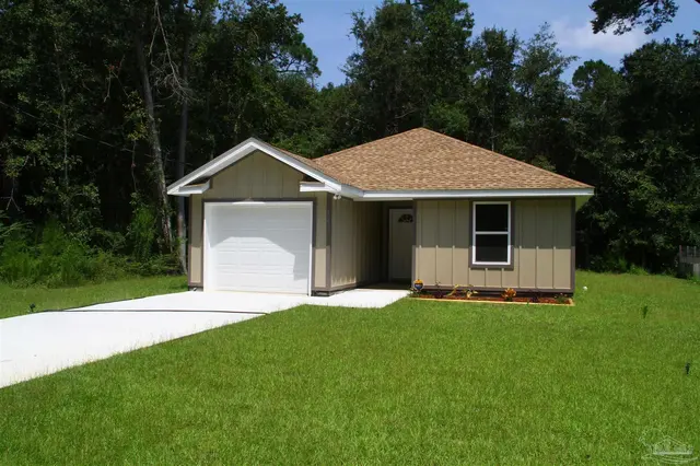 6692 Jasmine St, Milton FL 32570 exterior