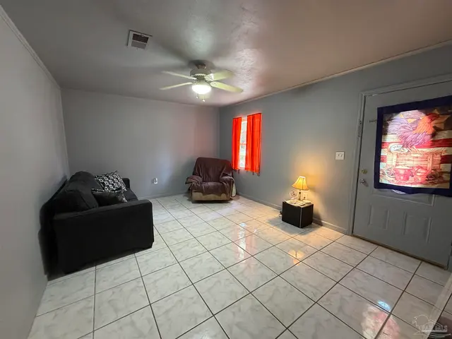 6754 Trailride N property photo