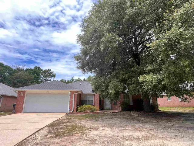 6723 Cedar Ridge Cir, Milton FL 32570 exterior