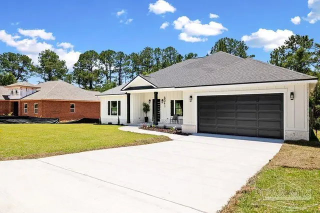 6041 Toulouse Dr property photo