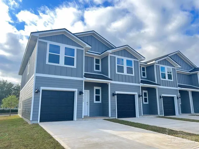 4571 Tenpence Cir, Pace FL 32571 exterior
