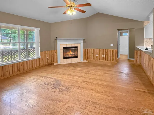 5729 Lia Dr property photo