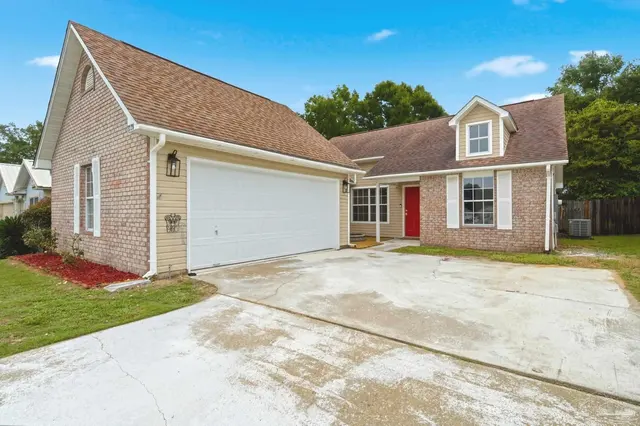 8220 Lode Star Ave, Pensacola FL 32514 exterior
