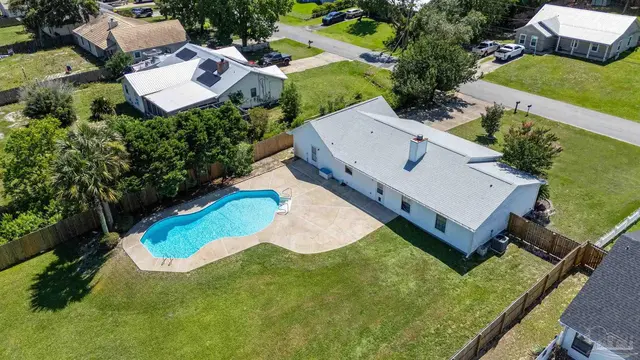 2206 Frontera St, Navarre FL 32566 exterior