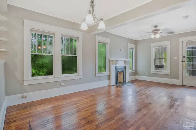 1508 Bobe St property photo