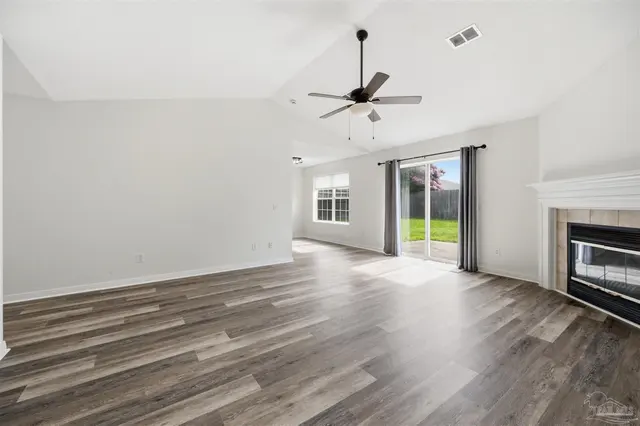 577 Batten Blvd property photo