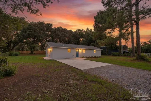 7265 Lockhart St, Pensacola FL 32526 exterior
