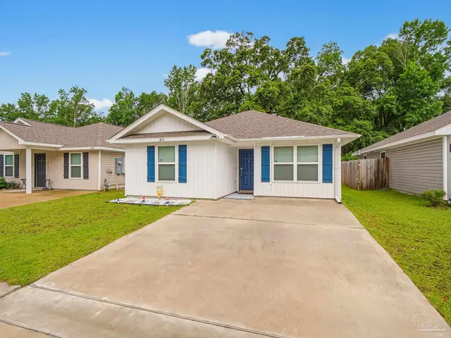 8511 Doris Ave, Pensacola FL 32534 exterior