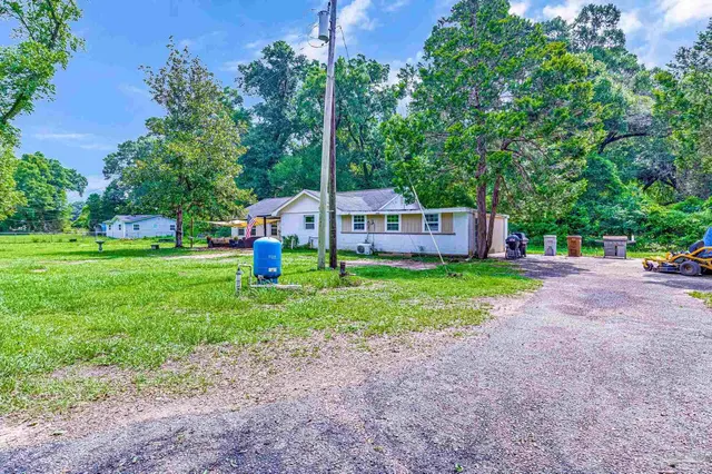 4545 Hwy 90 property photo