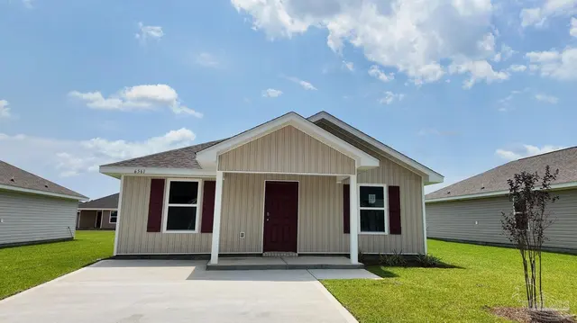 6561 Firefly Dr, Milton FL 32583 exterior