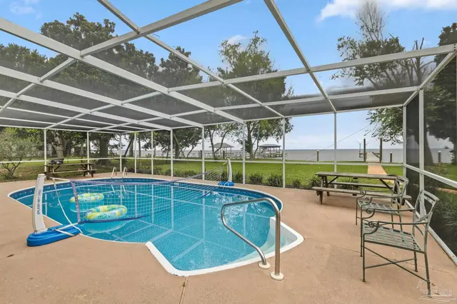 6338 Bay Blvd property photo