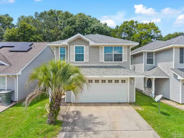 3176 Two Sisters Way, Pensacola FL 32505 exterior