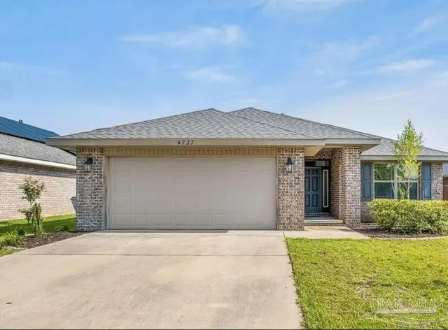 4737 Ashley Place Blvd, Pace FL 32571 exterior