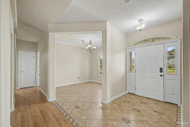 7145 Woodside Rd property photo