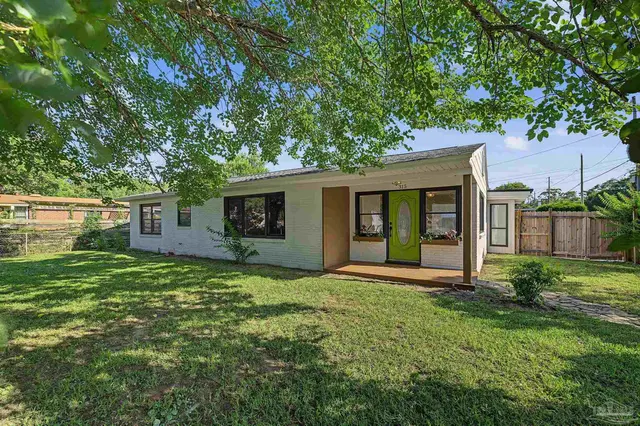 315 Dwight Ave, Pensacola FL 32507 exterior