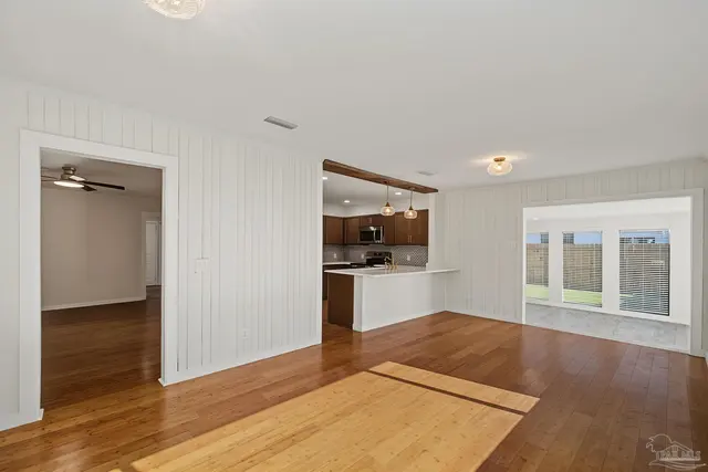 315 Dwight Ave property photo