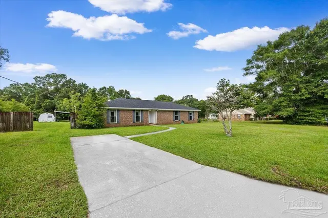 4819 Landmark Ln property photo