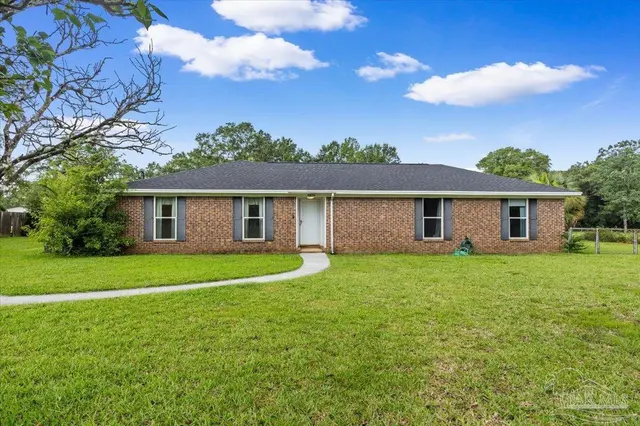 4819 Landmark Ln, Pace FL 32571 exterior